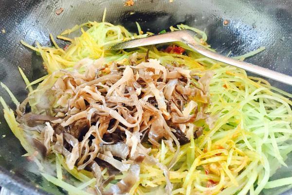 鱼香肉丝的做法图解10