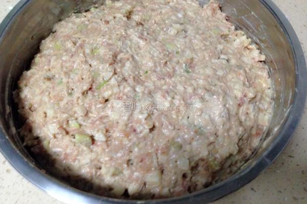 板栗莲藕肉丸的做法图解7