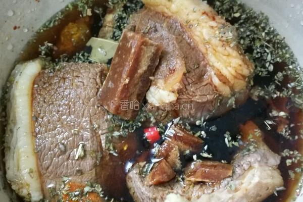 卤焖肥牛肉的做法图解5