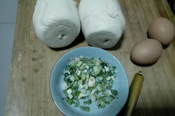 炒馒头的做法图解1