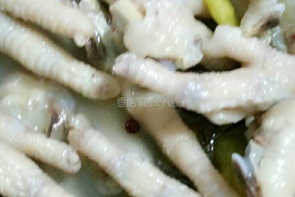 泡椒鸡爪的做法图解3