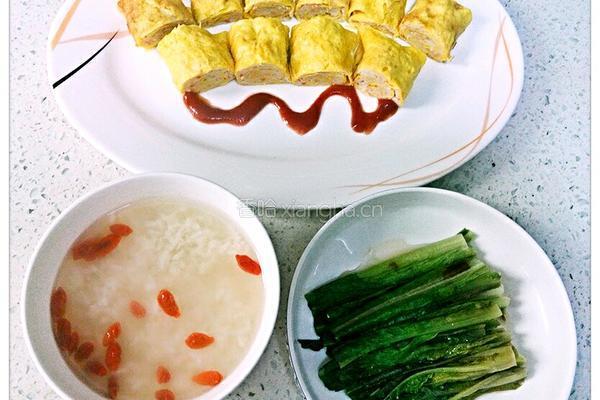 胡萝卜肉馅的鸡蛋卷的做法图解8