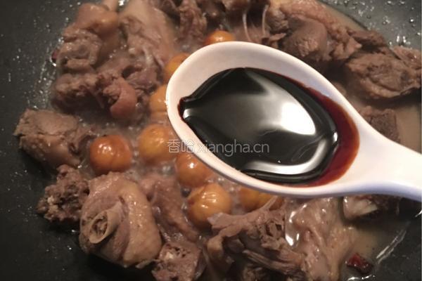 板栗焖鸭的做法图解8