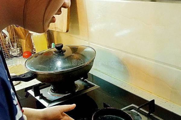 宝贝汤心煎蛋的做法图解4