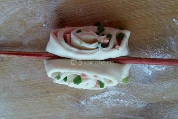 葱香火腿花卷的做法图解10