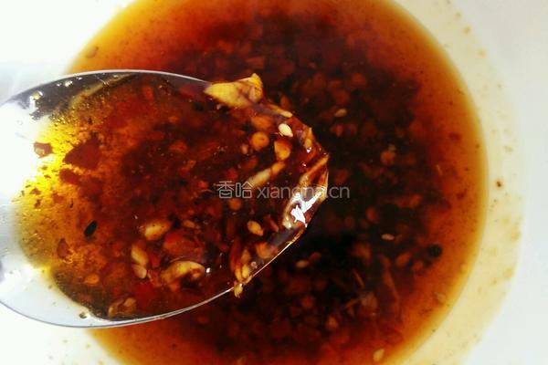 韭菜皮蛋拌豆腐的做法图解10