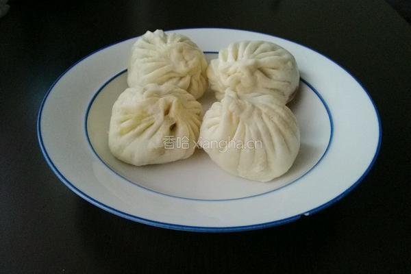 荸荠虾仁猪肉包子的做法图解20