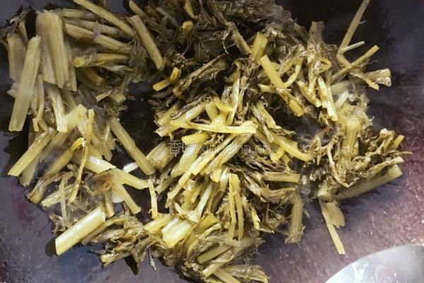 东北雪里蕻炖豆腐的做法图解3