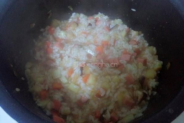土豆火腿焖饭的做法图解9