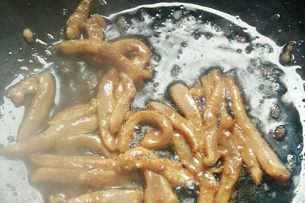 青椒蒜苗炒鸡丝的做法图解5