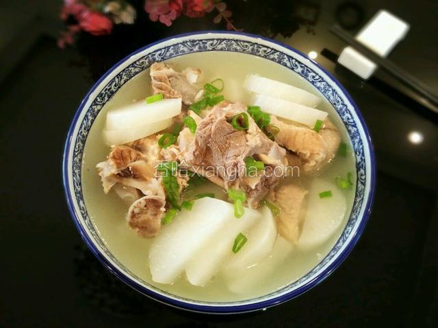 萝卜大骨汤