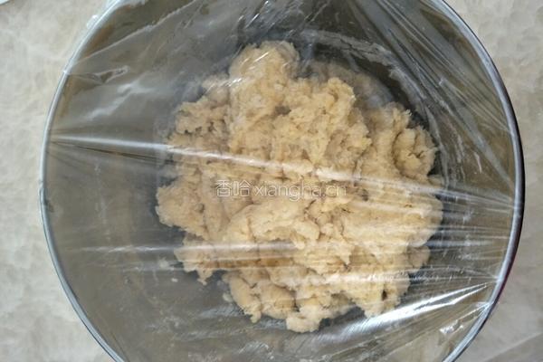 红豆馅面包的做法图解2