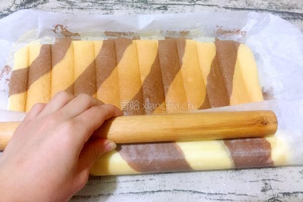 双色蛋糕卷的做法图解20