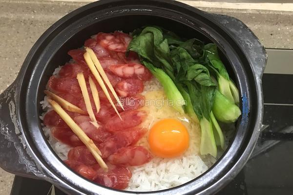 腊肠煲仔饭的做法图解4