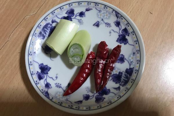 茭白木耳炒肉片的做法图解7