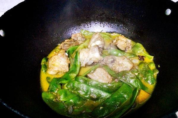 排骨炖豆角的做法图解9