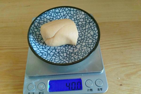 南瓜椰蓉豆沙饼的做法图解5