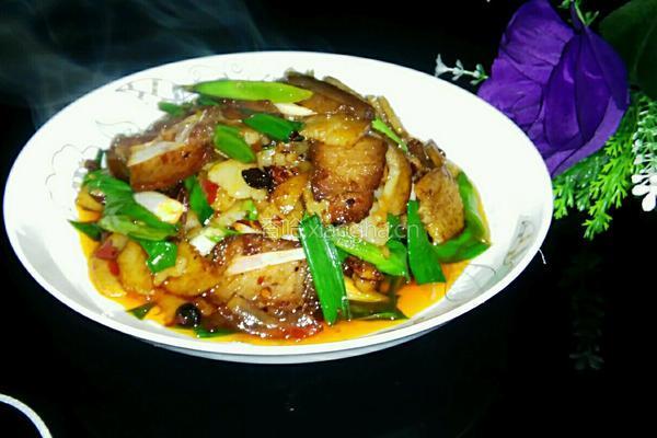 米豆腐炒腊肉的做法图解5