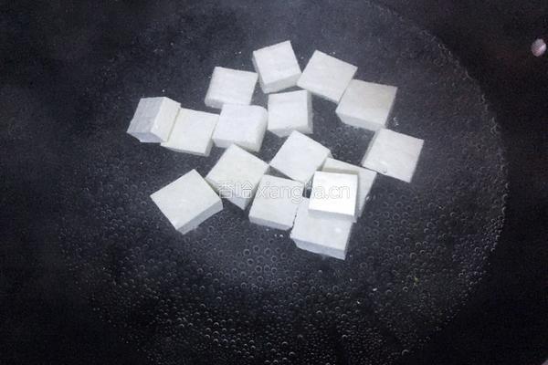 焦溜豆腐的做法图解4