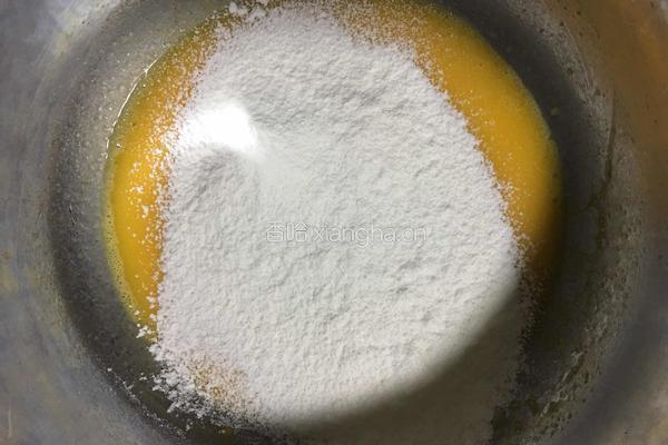 斑马纹戚风蛋糕的做法图解3