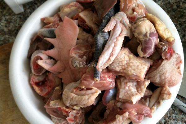 啤酒烧鸡的做法图解1