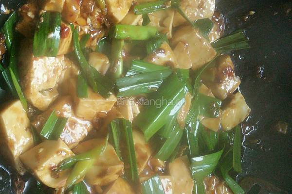 青蒜炒豆腐的做法图解11