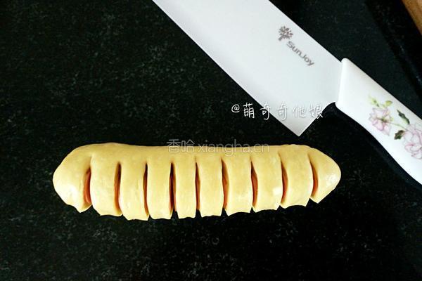 火腿肠肉松面包的做法图解10