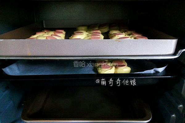 火腿肠肉松面包的做法图解15