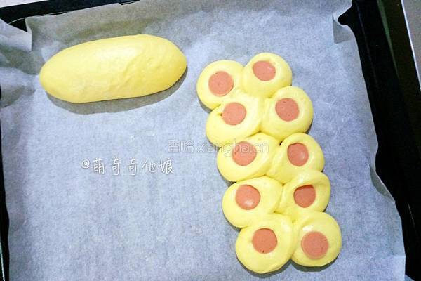 火腿肠肉松面包的做法图解17