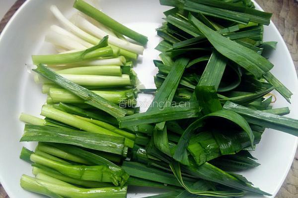 盐煎肉的做法图解2