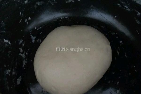 葱花手抓饼的做法图解1