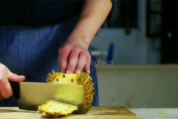 菠萝咖喱大虾的做法图解4