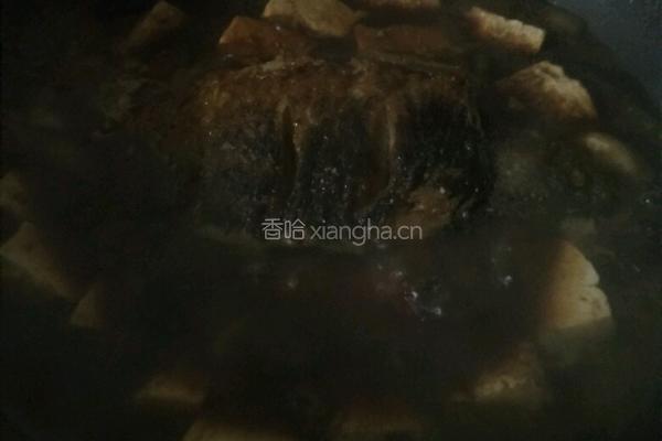 鲫鱼炖豆腐的做法图解6