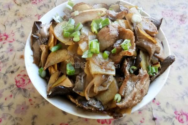 土豆炒平菇