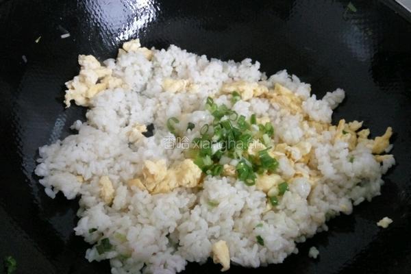葱香蛋炒饭的做法图解8