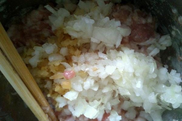 平菇猪肉馄饨的做法图解6