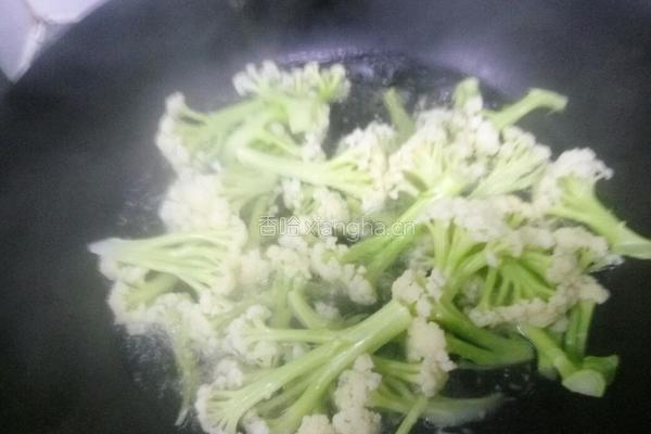 蚝油有机花菜的做法图解4