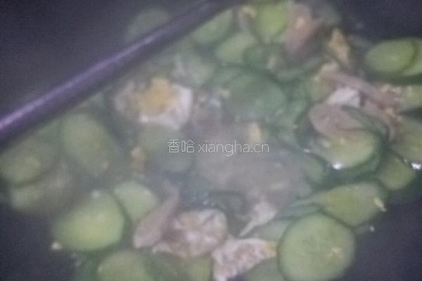 青瓜炒鱼片的做法图解5