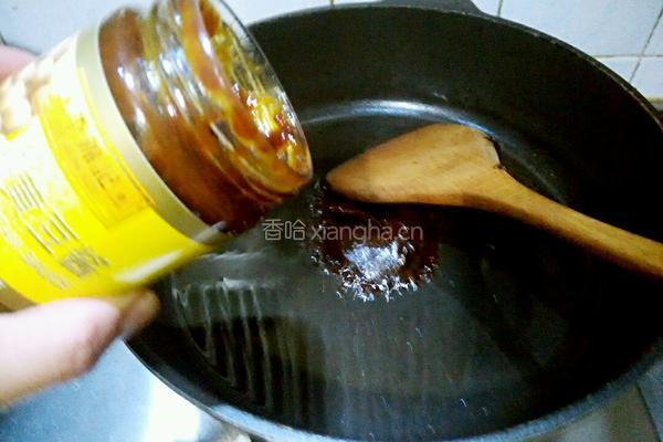 酱烧碟鱼头的做法图解2