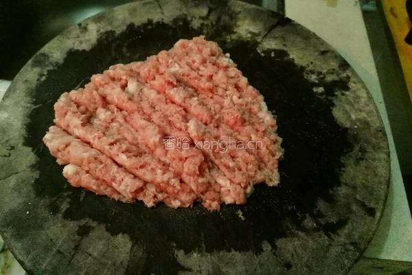 油燜肉末茄子的做法图解2