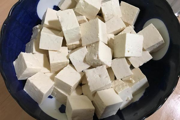 简易麻婆豆腐的做法图解2