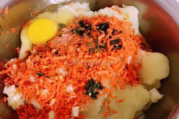 香烤土豆丸子的做法图解2