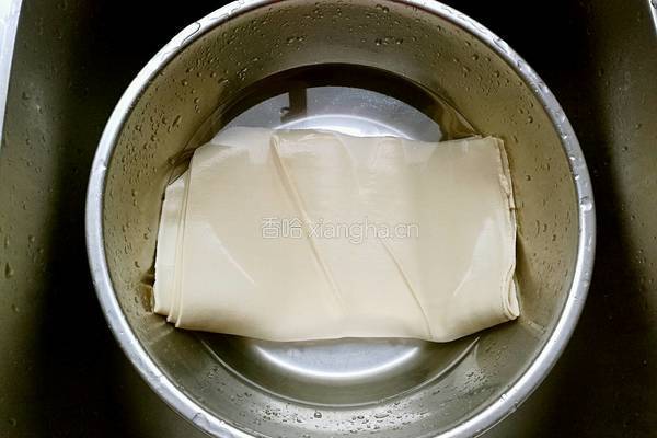 香辣豆皮卷的做法图解2