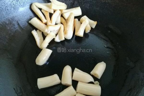 五彩鸡肉煎泥肠的做法图解6