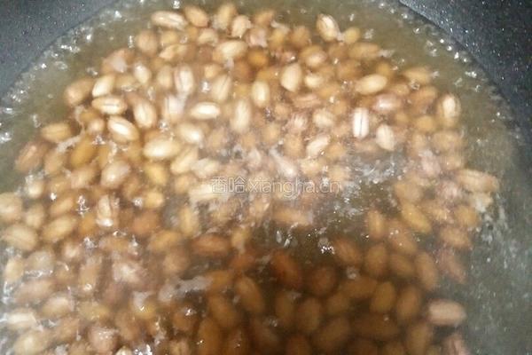 爽口芹菜花生拌的做法图解2
