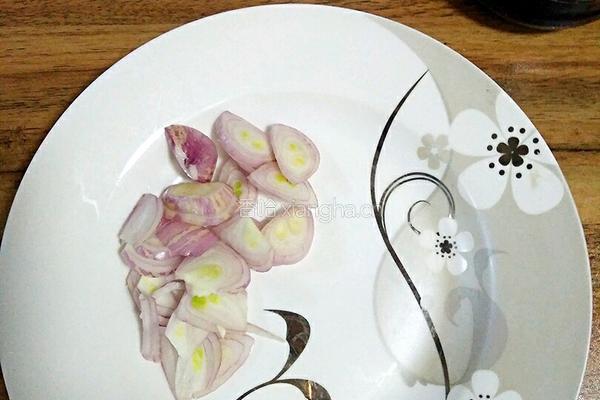爽口芹菜花生拌的做法图解5