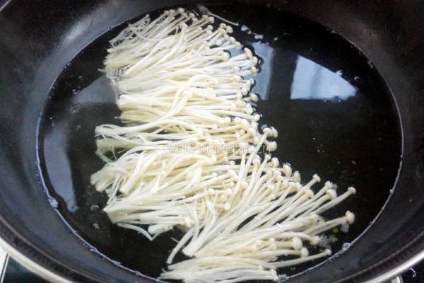 凉拌金针菇的做法图解5