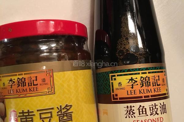 黄豆酱蒸边鱼的做法图解1