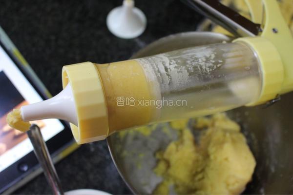 黄油曲奇饼干的做法图解6