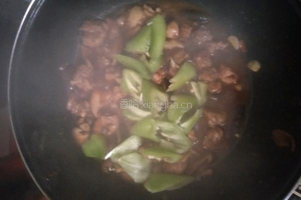 香菇焖鸡腿的做法图解9